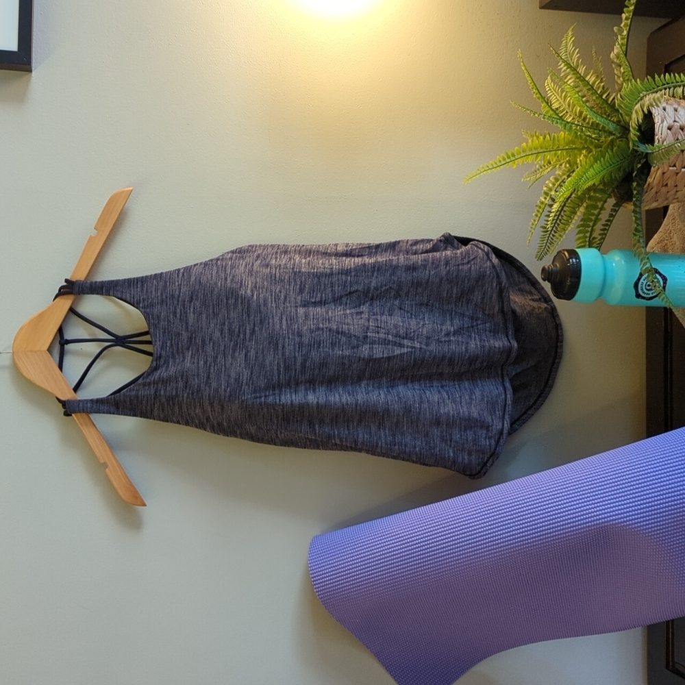 lululemon Size 6 Built in Bra Low Back with Criss Cross Strap Detail Tank